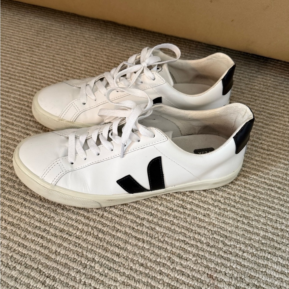 Veja esplar sneakers - ON HOLD